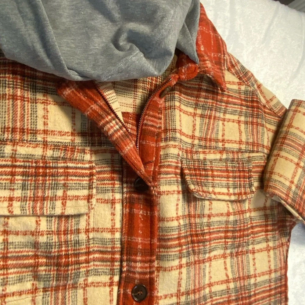 Gilded Intent Flannel Hooded Shacket Sz Small Women’s Pockets Zipper and Button